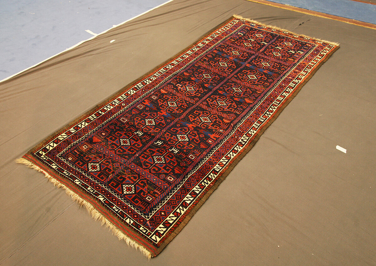 Baluch Antique Persian Rug n°:38060128